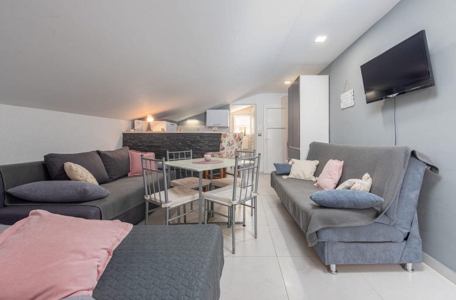 Apartments Mil - 30 M From Beach Ribarica Exterior foto